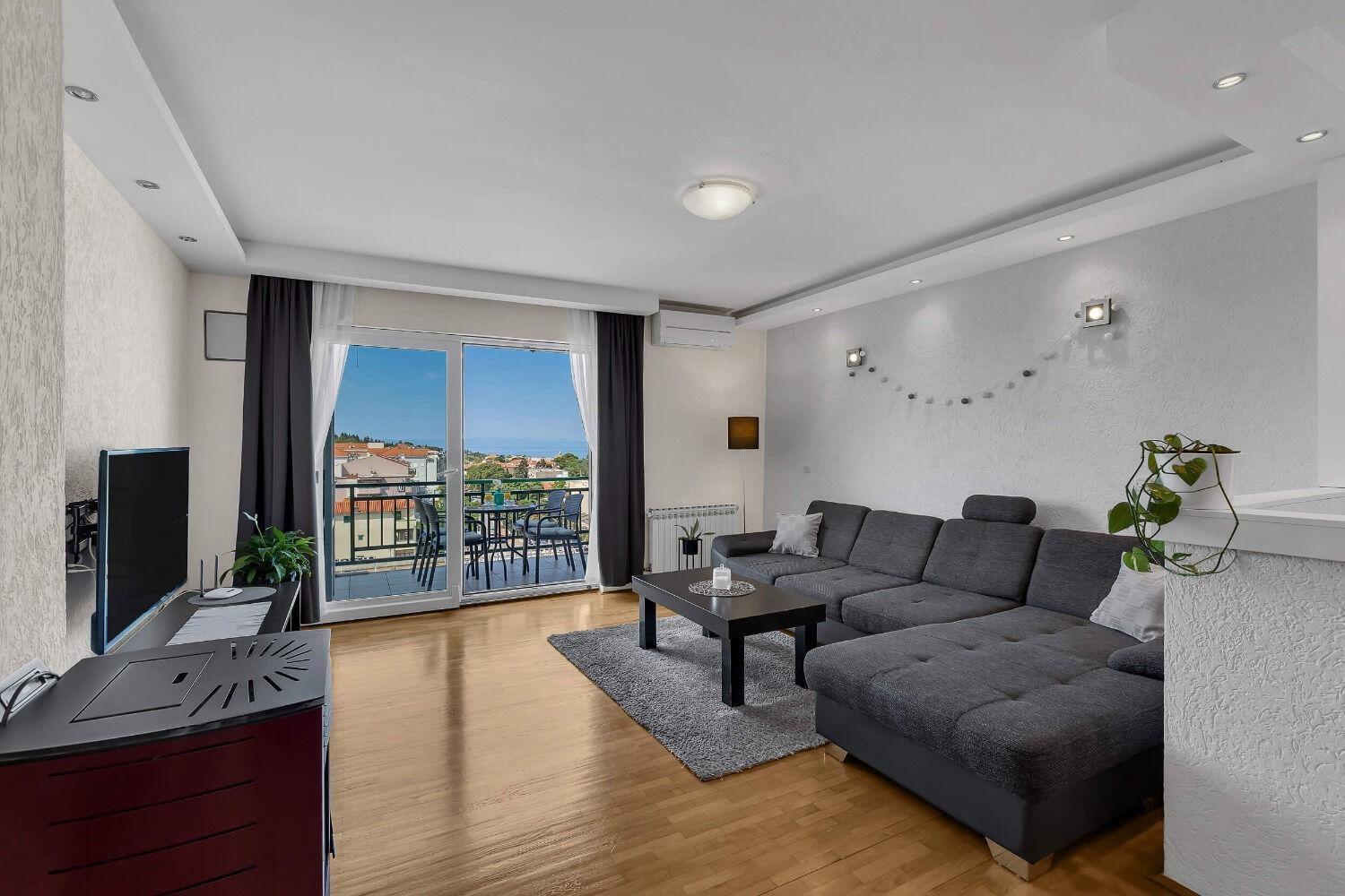 Josip Apartment *